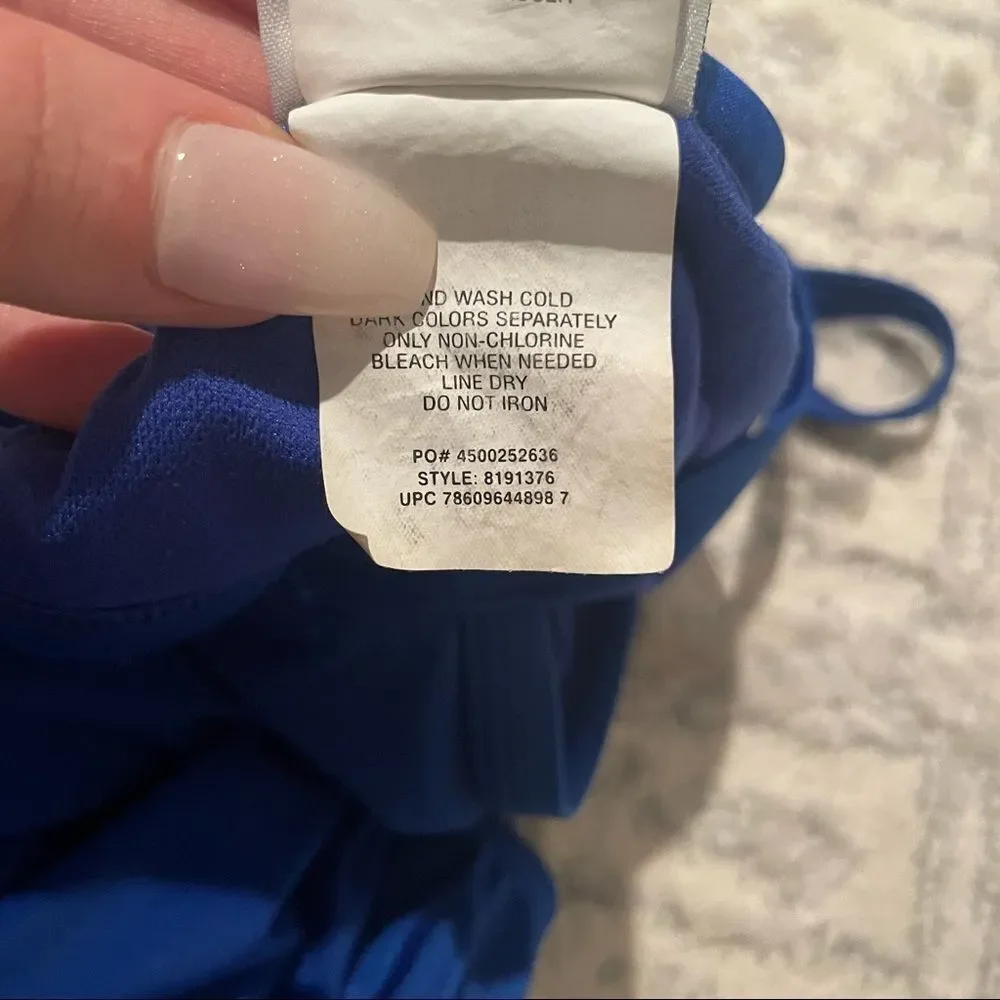 🏷️ 5 for $25 - SPEEDO swimsuit